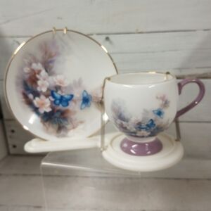 Lena Liu Blossoms and Butterflies Vase